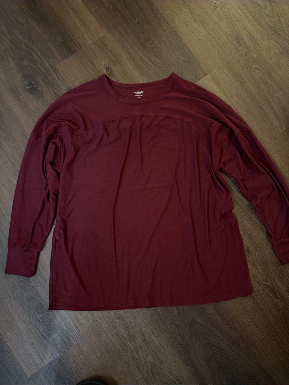 Old Navy Long Sleeve Cloudmotion Top